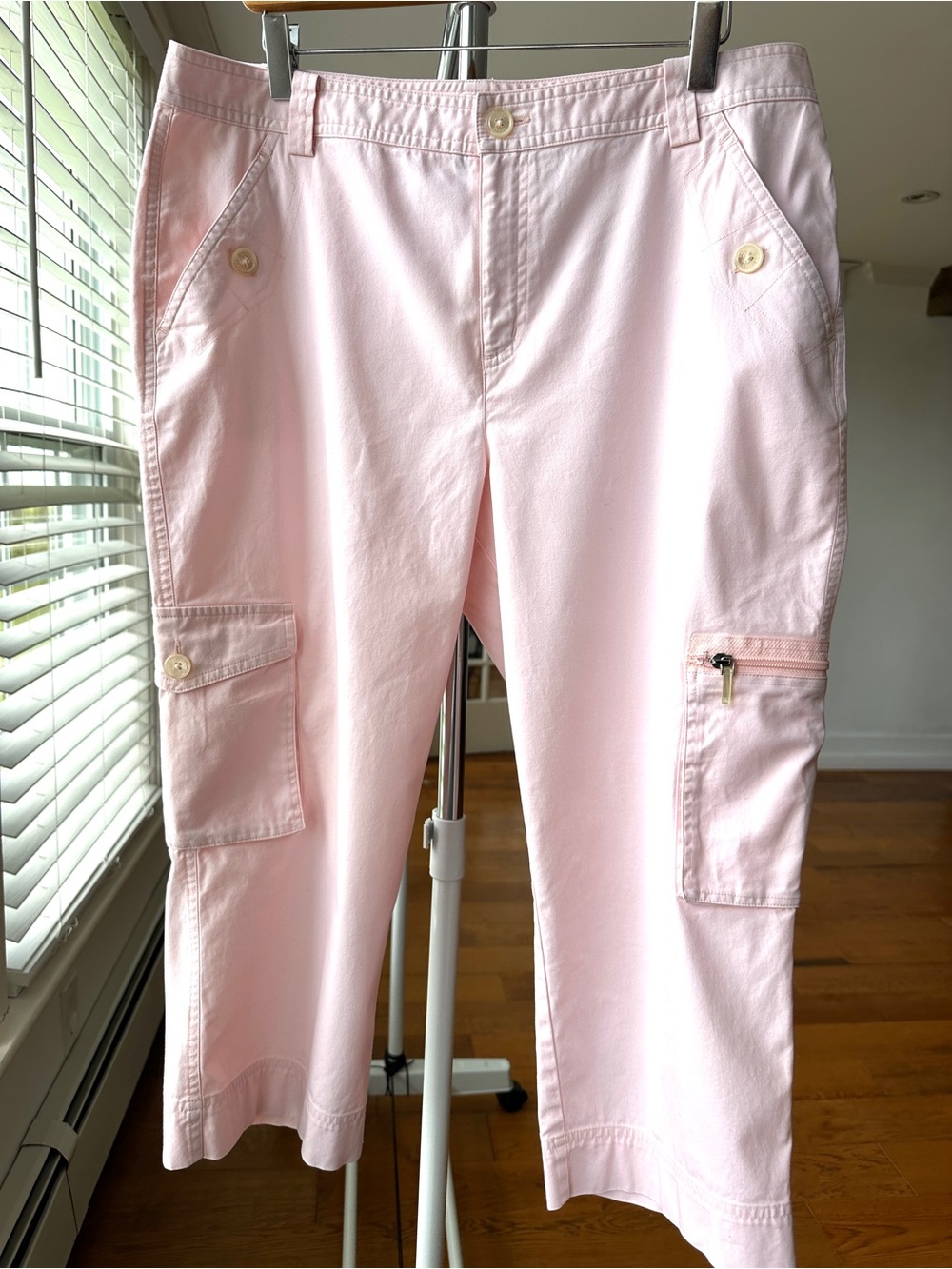 Ralph Lauren Light Pink Cargo Capri Pants, High Rise, Stretch Cotton